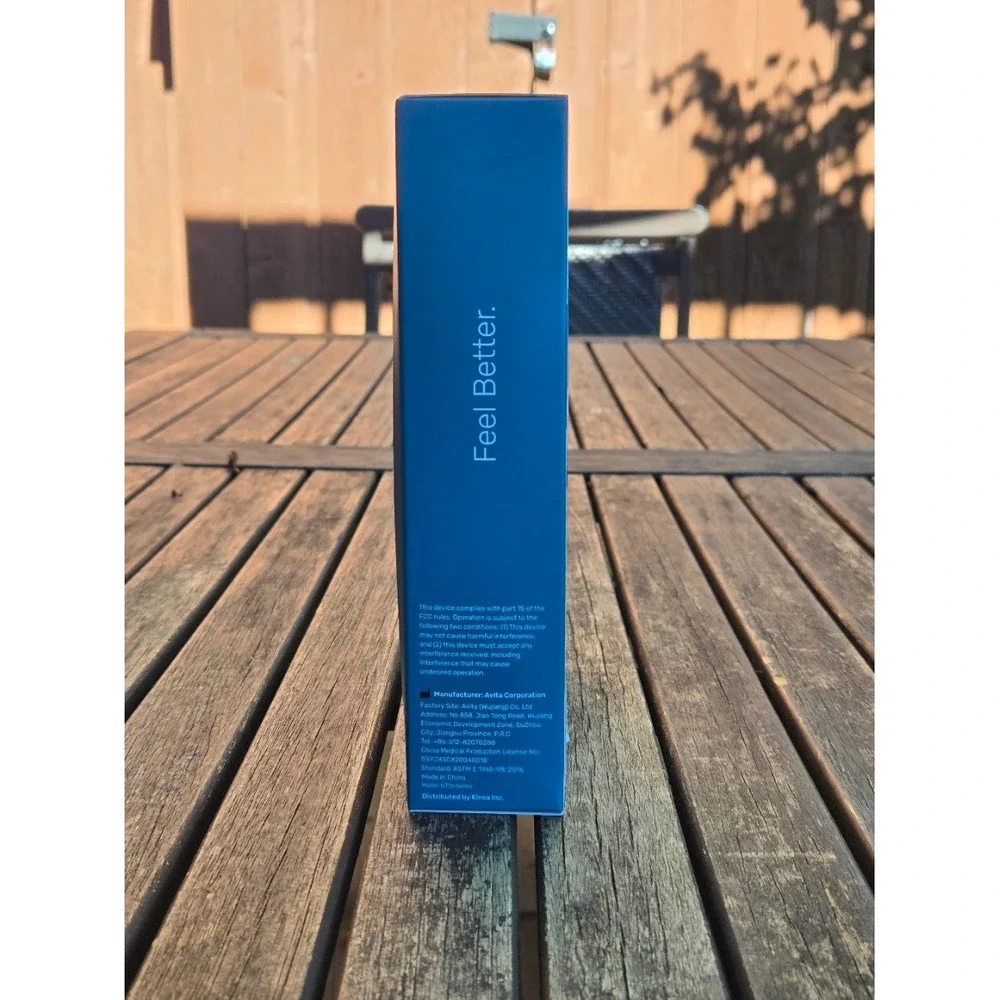 Kinsa QuickScan Non-Contact Smart Thermometer Bluetooth Digital Forehead KNC-001
